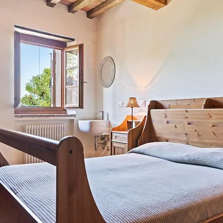 In Ca' De' Grimaldi With Garden Castellarano